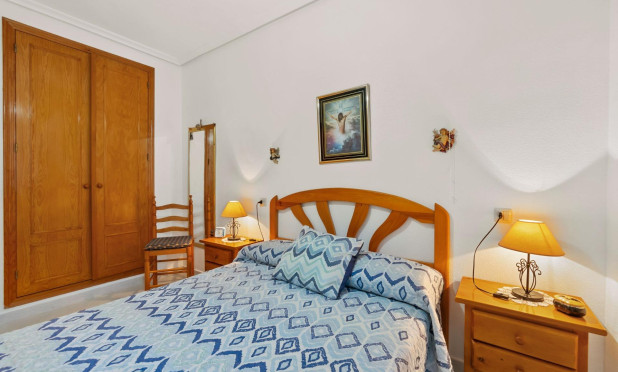 Resale - Apartment / flat - Torrevieja - Los Europeos