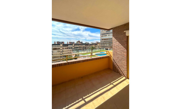 Resale - Apartment / flat - Benidorm - Zona de Poniente