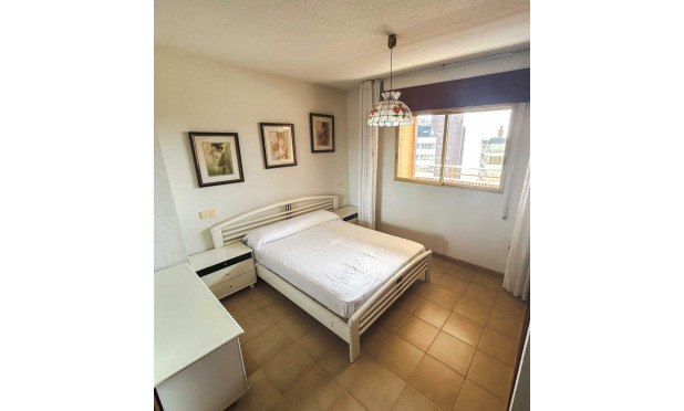 Resale - Apartment / flat - Benidorm - Zona de Poniente