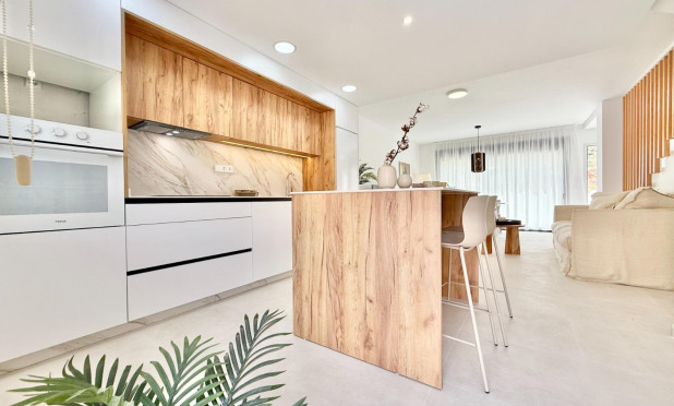 New Build - Townhouse - Cox - San Fernando