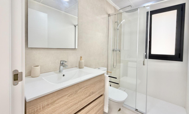 New Build - Townhouse - Cox - San Fernando