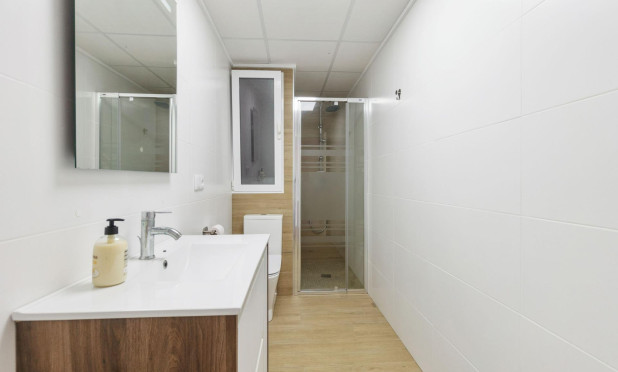 Resale - Apartment / flat - Torrevieja - Playa del Cura