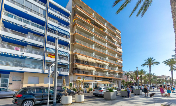 Resale - Apartment / flat - Torrevieja - Playa del Cura