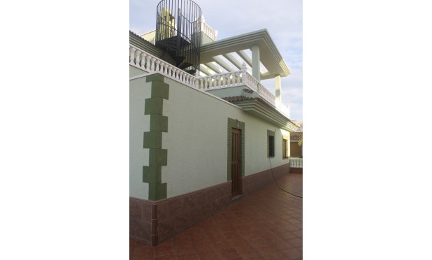 Obra nueva - Villa - Torrevieja - Los Altos