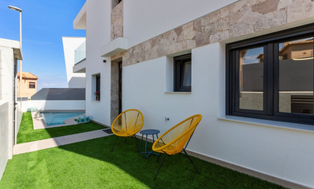 Obra nueva - Villa - Torrevieja - Torrejón