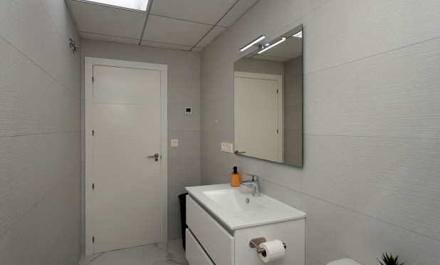 Herverkoop - Appartement / flat - Torrevieja - torrevieja