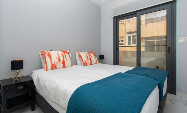 Herverkoop - Appartement / flat - Torrevieja - torrevieja