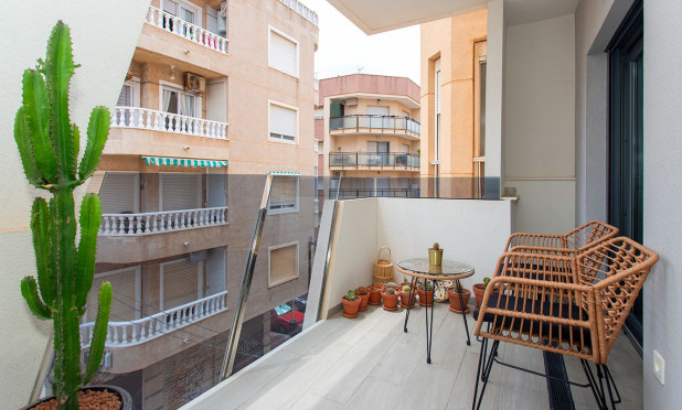 Herverkoop - Appartement / flat - Torrevieja - torrevieja