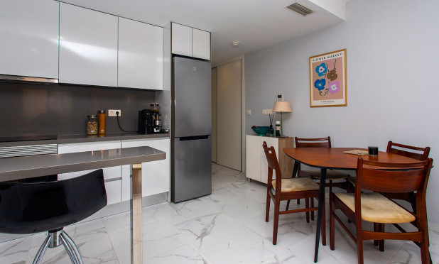 Herverkoop - Appartement / flat - Torrevieja - torrevieja