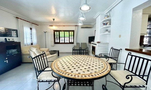 Revente - Villa - Orihuela Costa - La Zenia