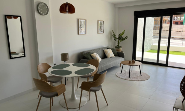 Reventa - Apartamento / piso - San Miguel de Salinas