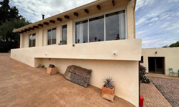 Wiederverkauf - Villa - Sax