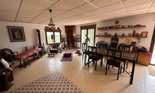 Wiederverkauf - Villa - Sax