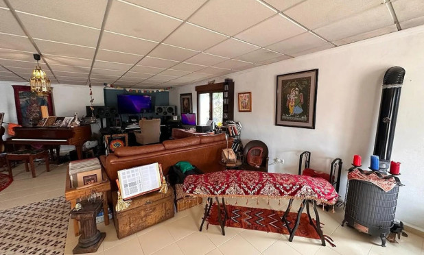 Wiederverkauf - Villa - Sax