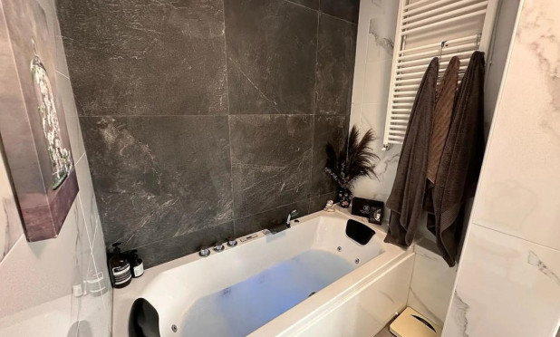 Wiederverkauf - Villa - Sax