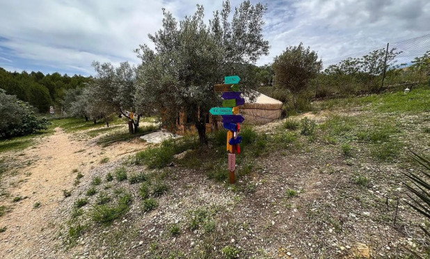 Wiederverkauf - Villa - Sax