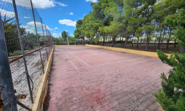 Reventa - Villa - Sax