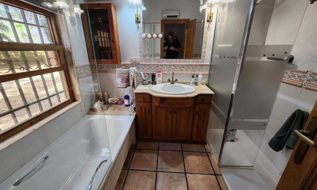 Reventa - Villa - Sax