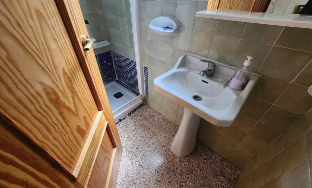 Reventa - Villa - Sax