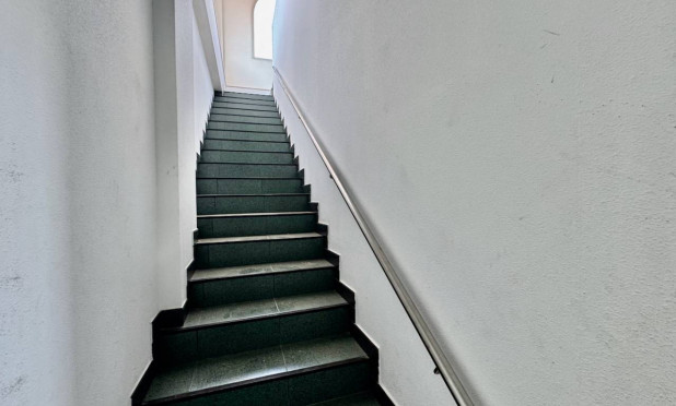 Wiederverkauf - Kommerziell - La Finca Golf