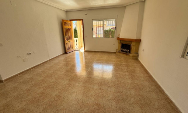 Resale - Villa - Algorfa - Montemar