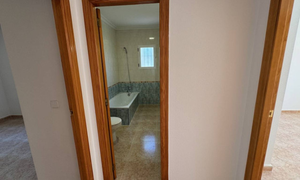 Resale - Villa - Algorfa - Montemar