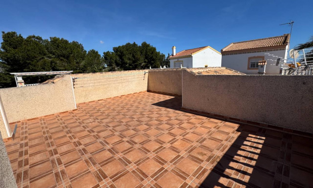Resale - Villa - Algorfa - Montemar