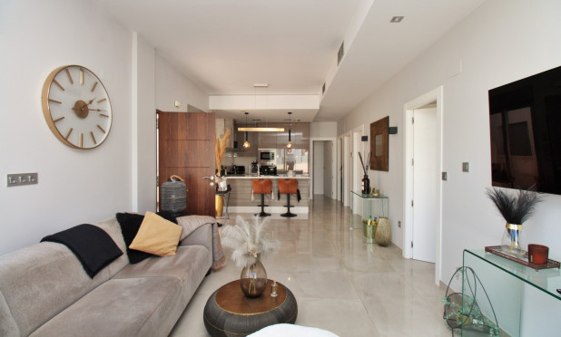 Resale - Villa - Villamartín