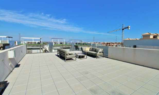 Resale - Villa - Villamartín