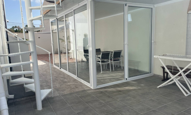 Resale - Villa - Torrevieja - San luis