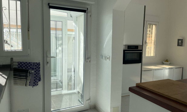 Resale - Villa - Torrevieja - San luis