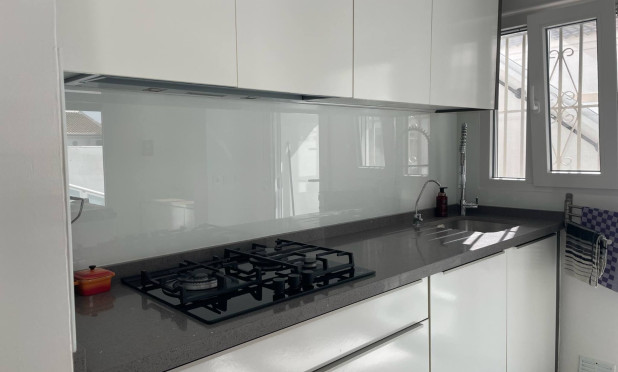 Resale - Villa - Torrevieja - San luis