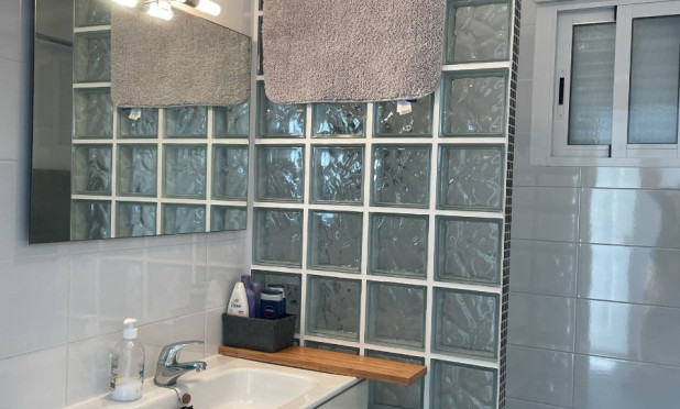 Resale - Villa - Torrevieja - San luis