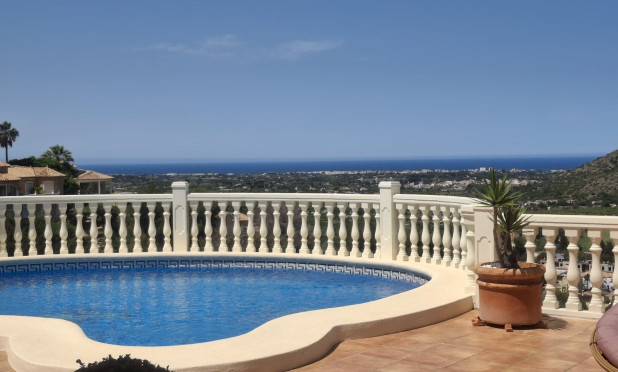 Herverkoop - Villa - Pedreguer