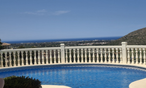 Herverkoop - Villa - Pedreguer