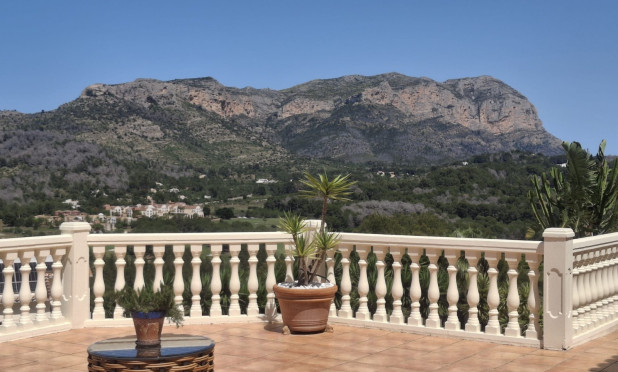 Herverkoop - Villa - Pedreguer