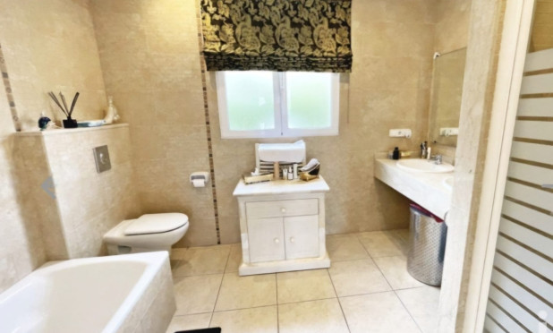 Herverkoop - Villa - Pedreguer