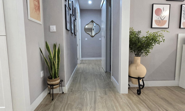 Wiederverkauf - Wohnung - Denia - Dénia