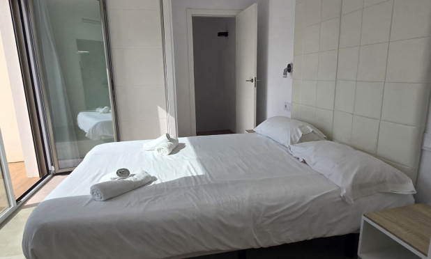 Revente - Maison de ville - Denia - Les Marines - Las Marinas