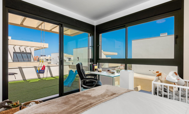 Resale - Villa - Los Montesinos - La Herada