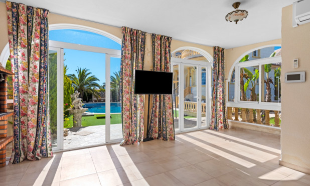 Resale - Villa - Orihuela Costa - Playa Flamenca