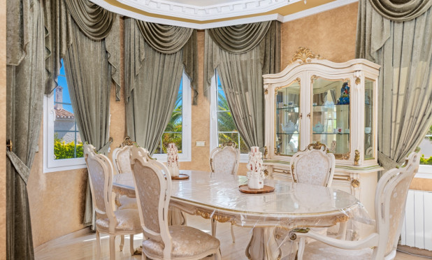 Resale - Villa - Orihuela Costa - Playa Flamenca