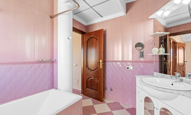 Resale - Villa - Orihuela Costa - Playa Flamenca