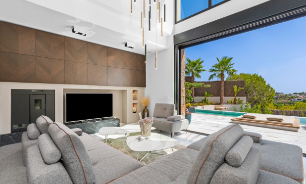 Resale - Villa - Las Colinas Golf Resort - Las Colinas Golf