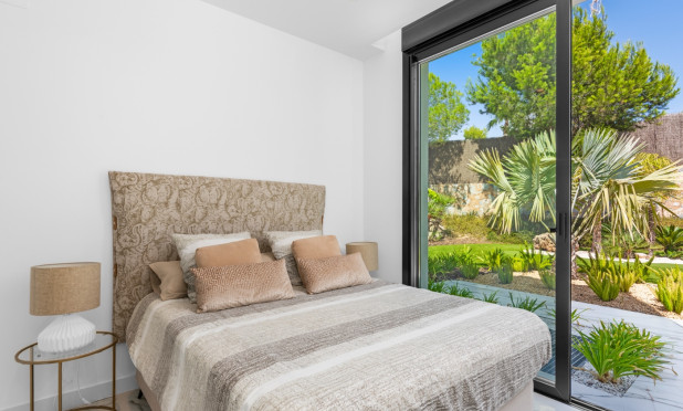 Resale - Villa - Las Colinas Golf Resort - Las Colinas Golf