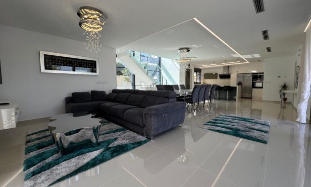 Wiederverkauf - Villa - San Miguel de Salinas