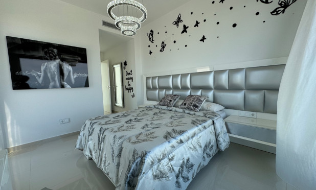 Wiederverkauf - Villa - San Miguel de Salinas