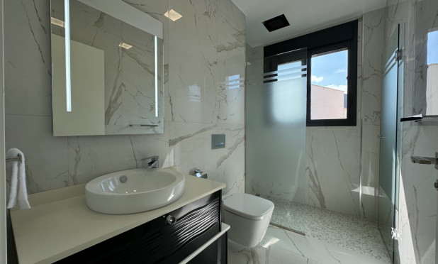 Wiederverkauf - Villa - San Miguel de Salinas