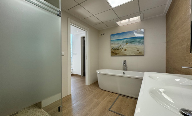 Wiederverkauf - Villa - San Miguel de Salinas