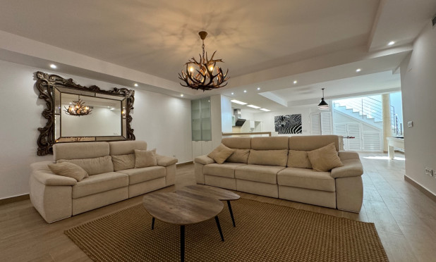 Wiederverkauf - Villa - San Miguel de Salinas